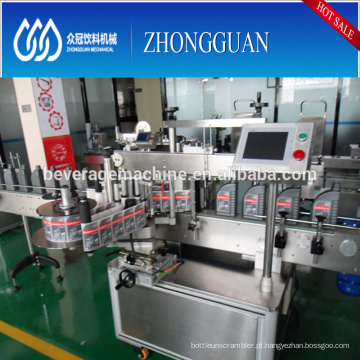 Automatic square flat bottle glue labeler